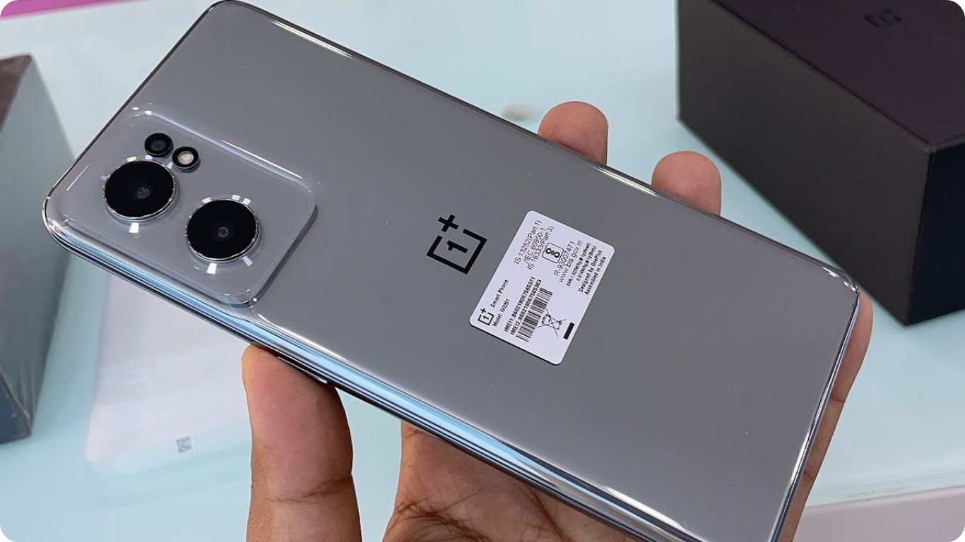 लड़कियों के दिल का राजा बन चुका है Oneplus कि ये 5G स्मार्टफोन। 8000mAh बैटरी के साथ 200MP का धांसु कैमरा मिलता है -